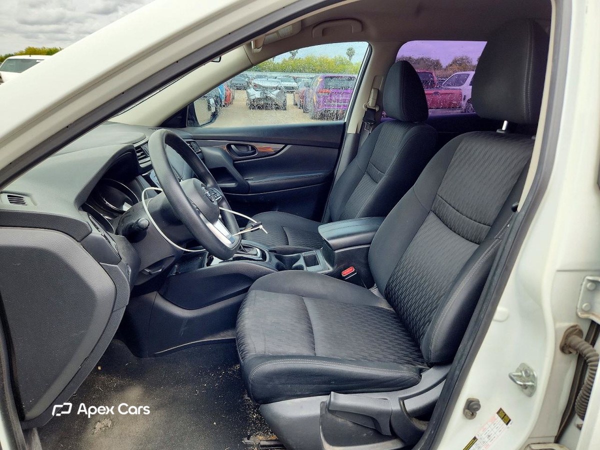 Nissan Rogue 2020