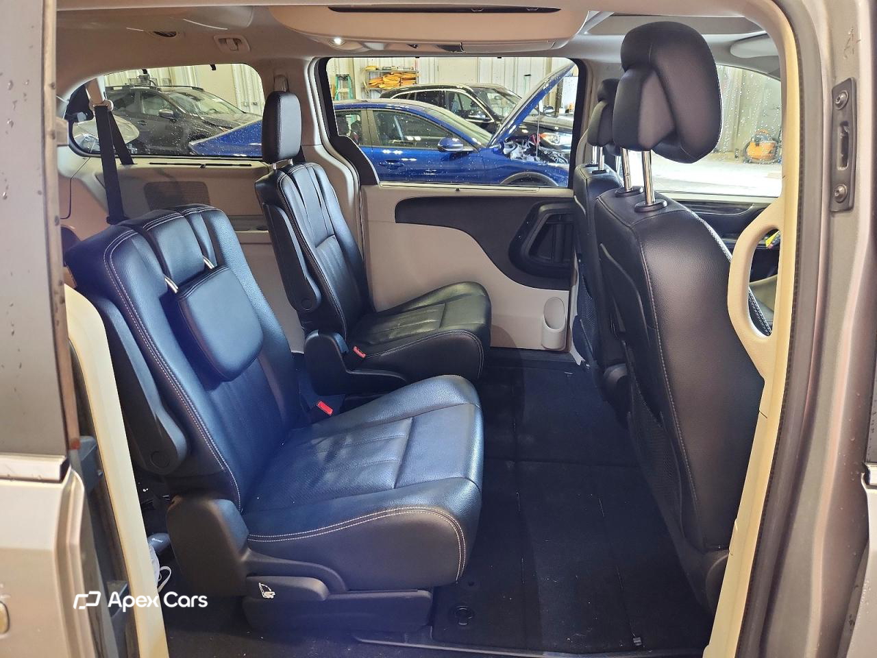 Chrysler Voyager 2016