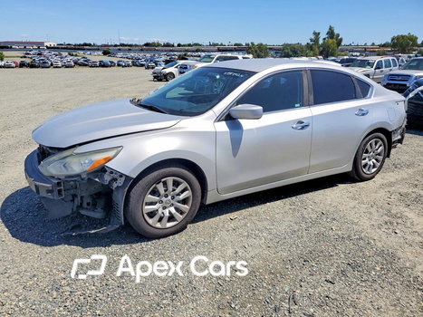Nissan Altima 2016 - Image 1 of 11