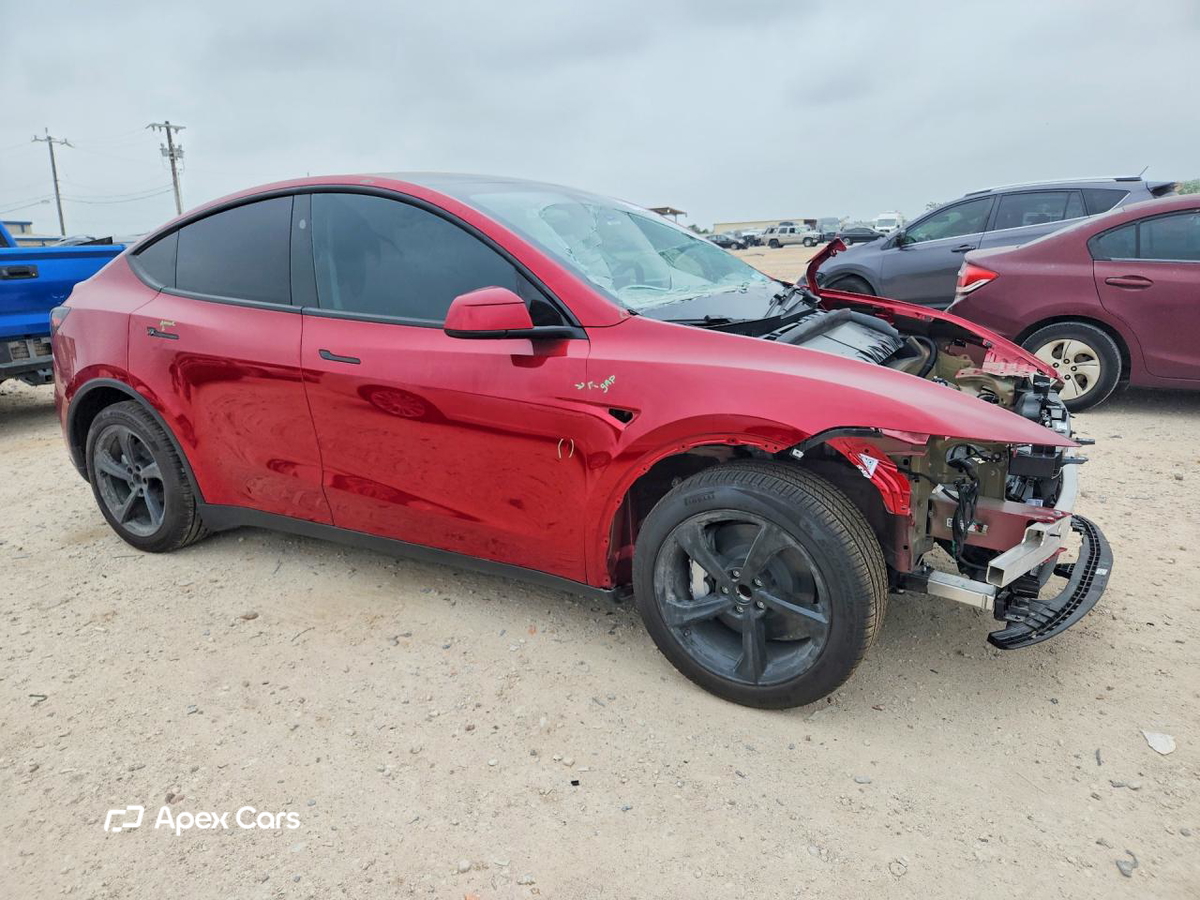 Tesla Model Y 2026
