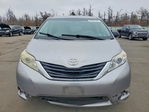 Toyota Sienna 2012