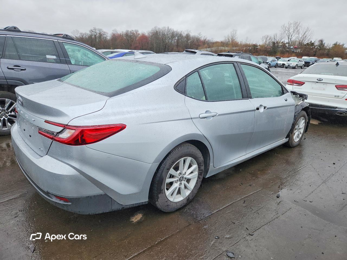 Toyota Camry 2026