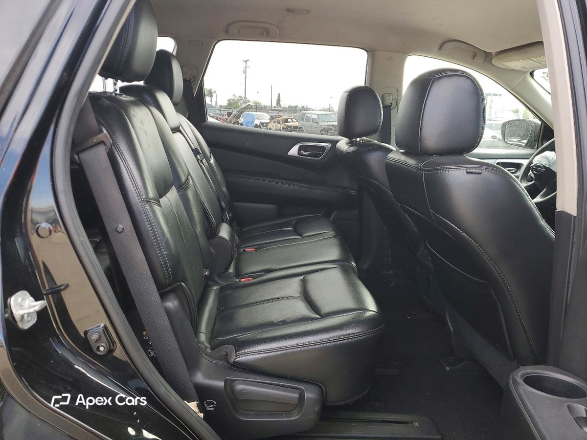 Nissan Pathfinder 2017