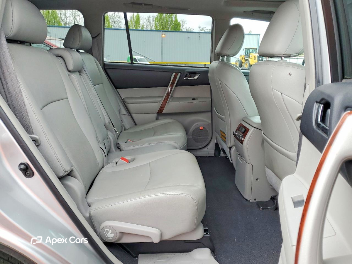 Toyota Highlander 2012