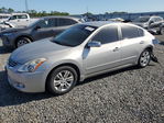 Nissan Altima 2011