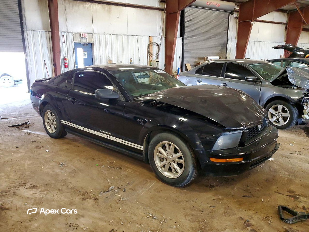 Ford Mustang 2008