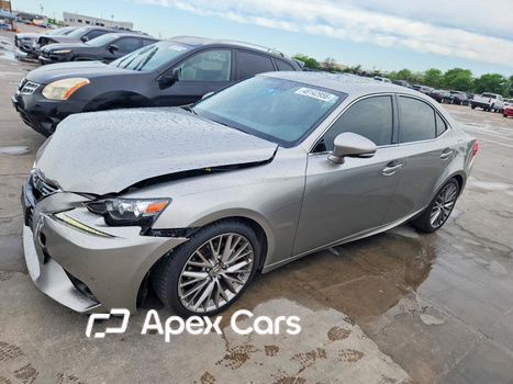 Lexus IS 2015 - Image 1 of 12