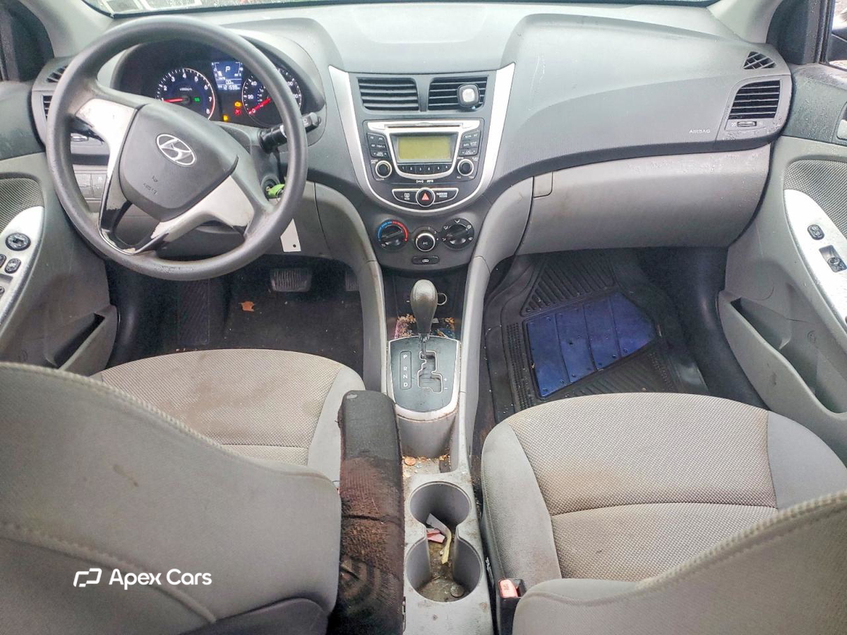 Hyundai Accent 2013