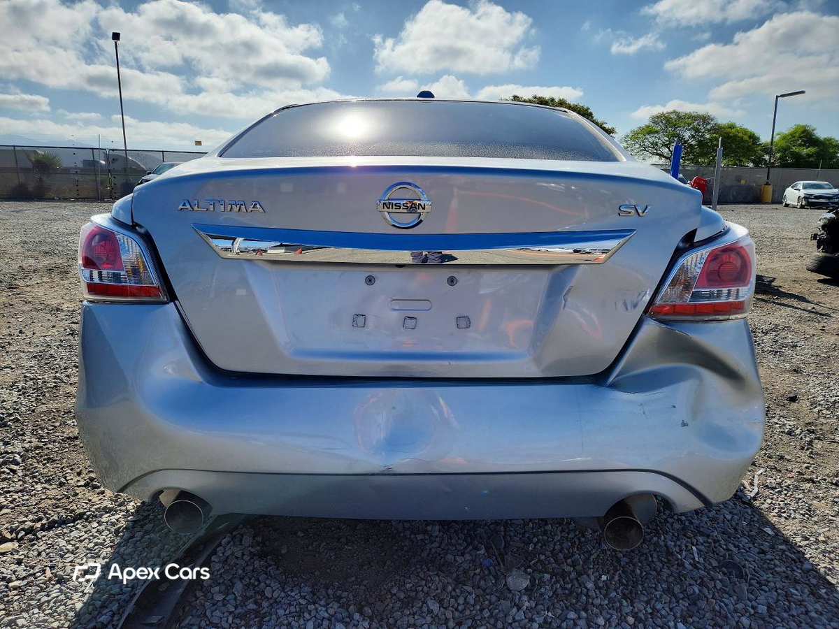 Nissan Altima 2015