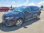 Chrysler Pacifica 2018
