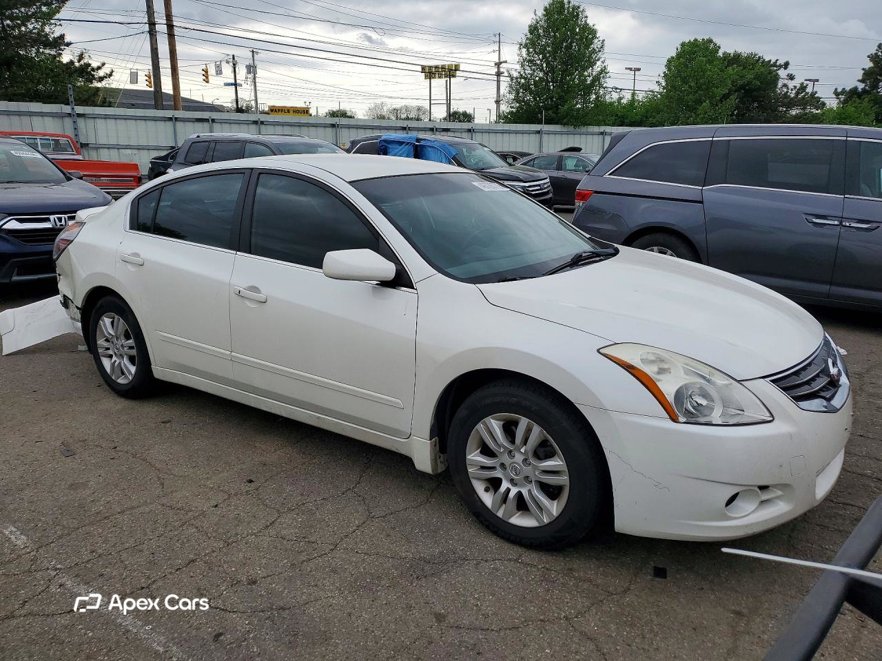 Nissan Altima 2011