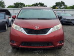 Toyota Sienna 2011