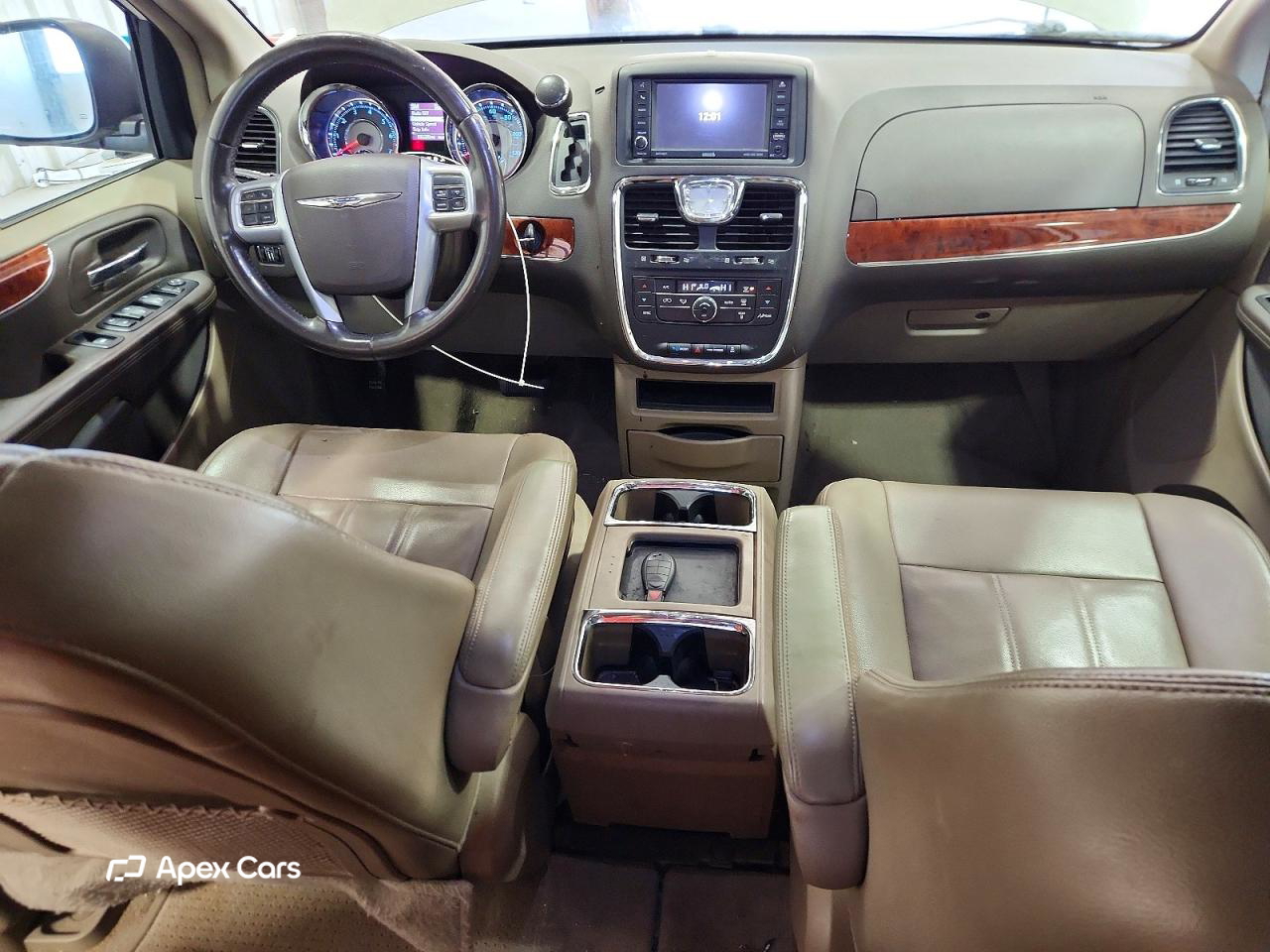 Chrysler Voyager 2013