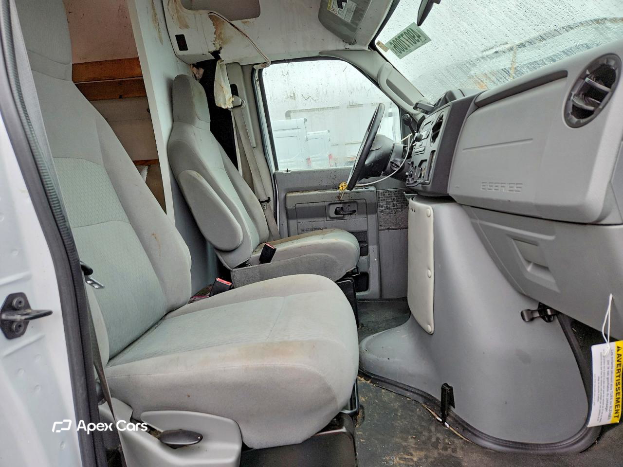 Ford Econoline 2011