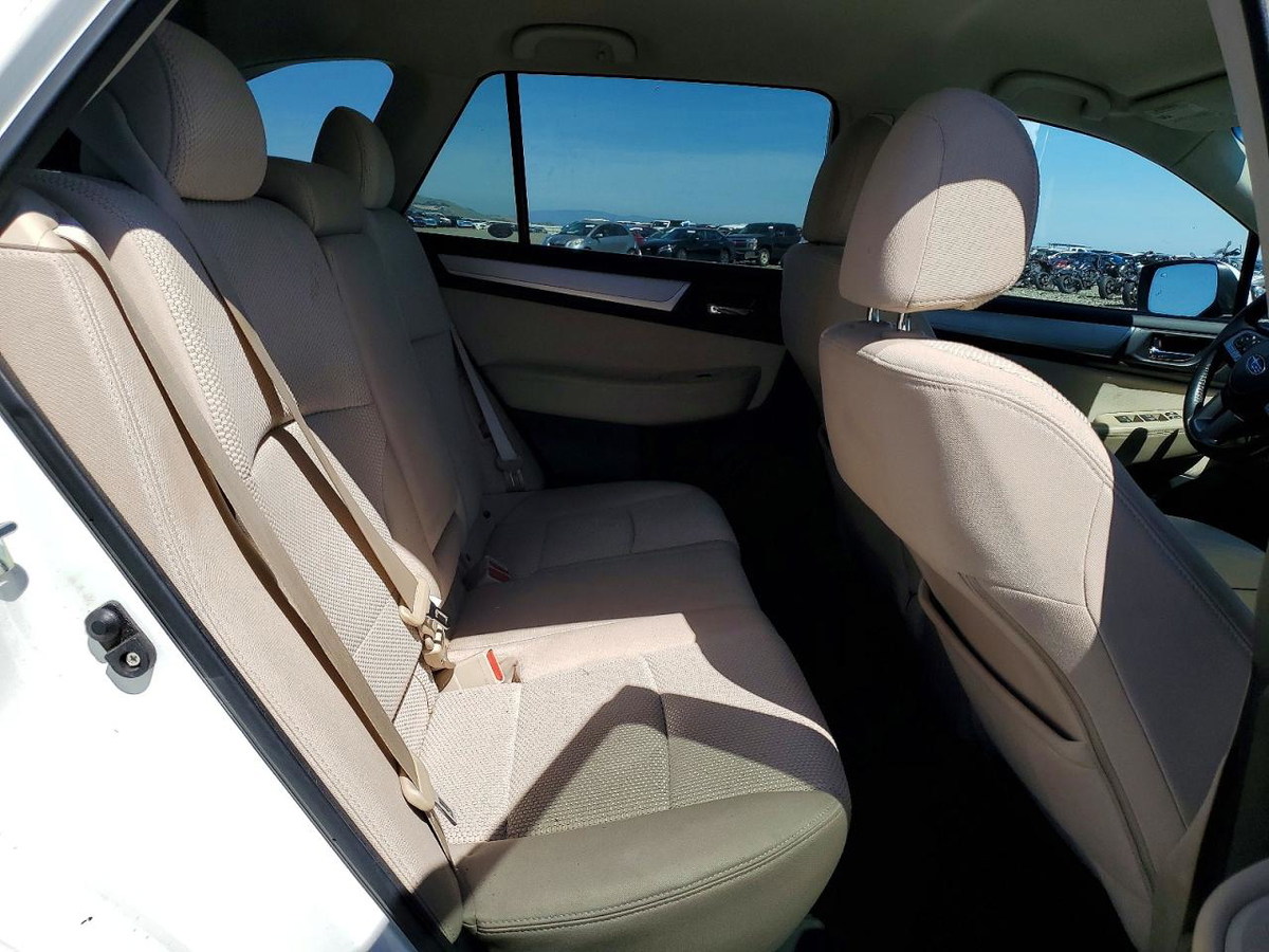 Subaru Outback 2017