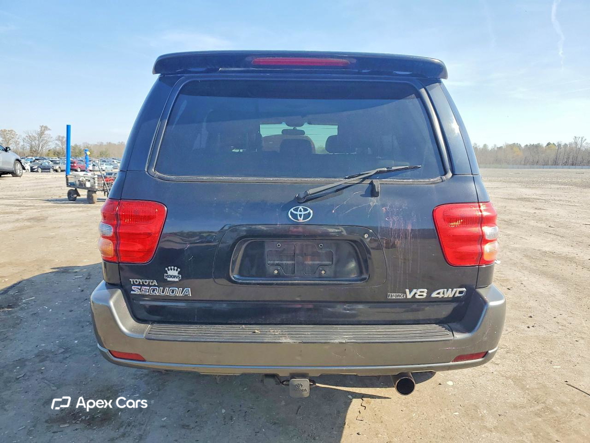 Toyota Sequoia 2004