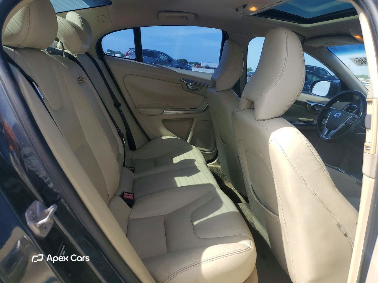 Volvo S60 2015