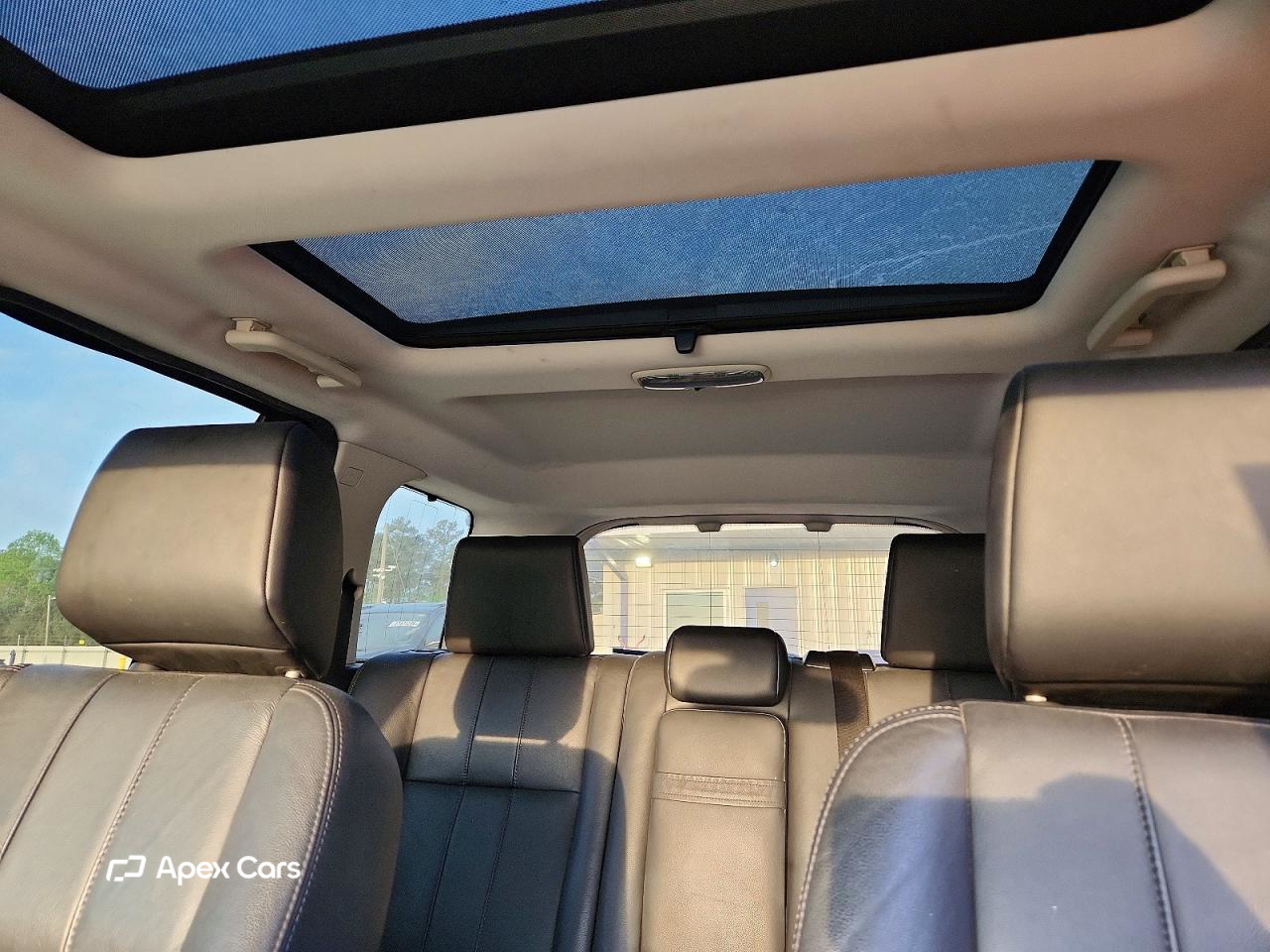 Land Rover LR2 2013