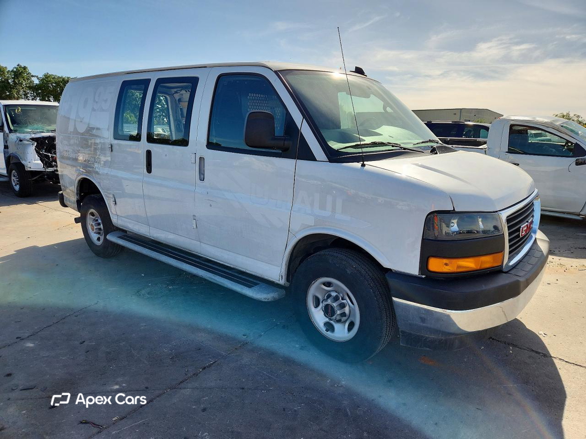 GMC Savana 2024