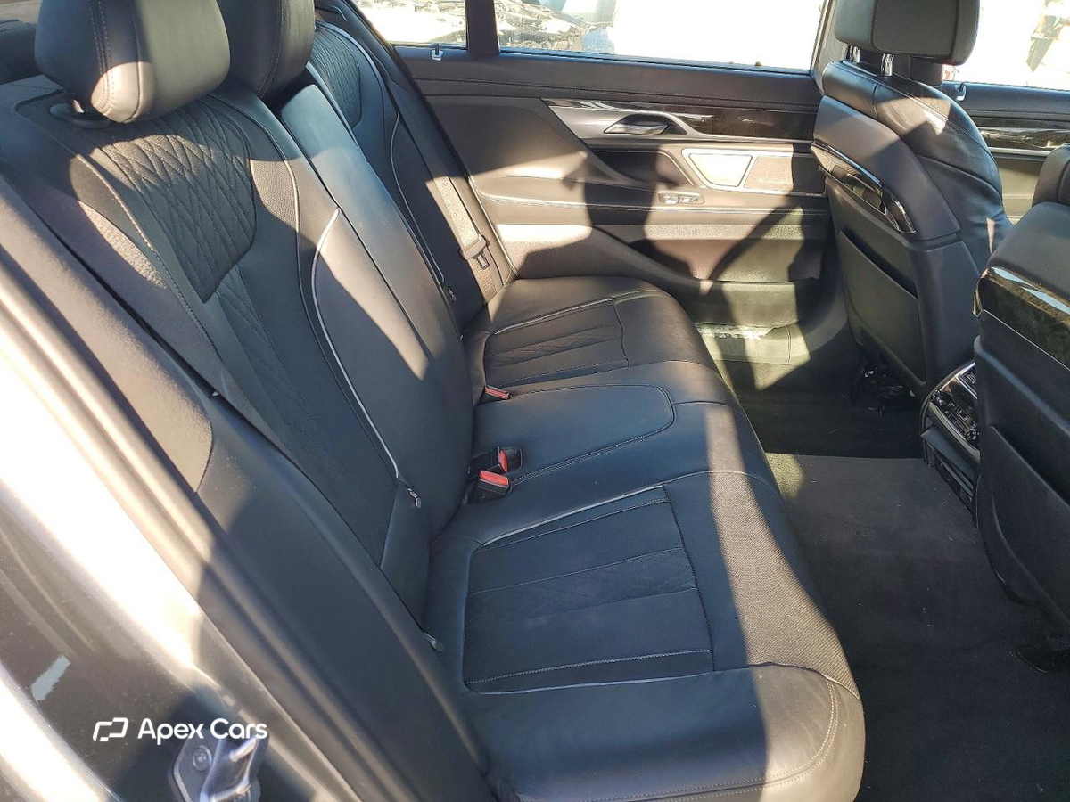 BMW Series 7 2017