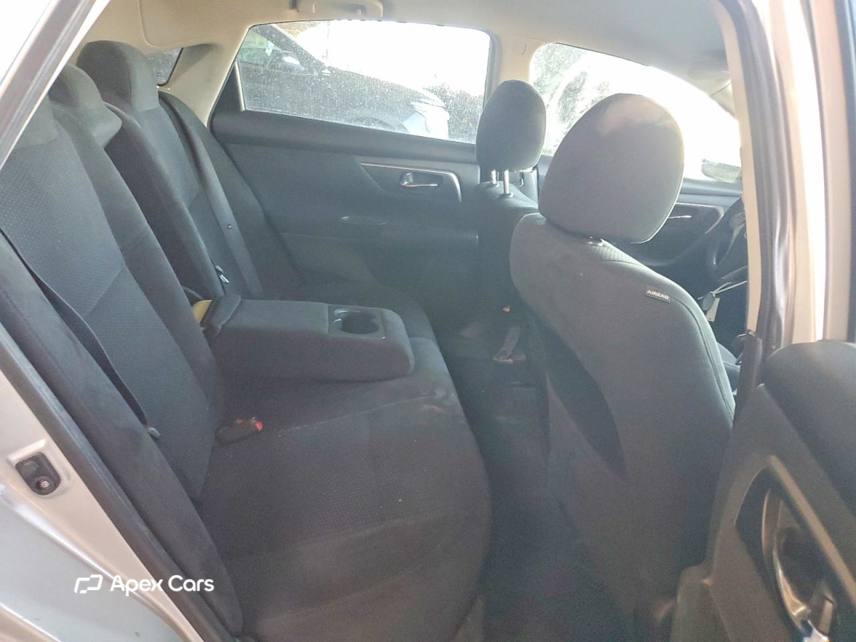 Nissan Altima 2015