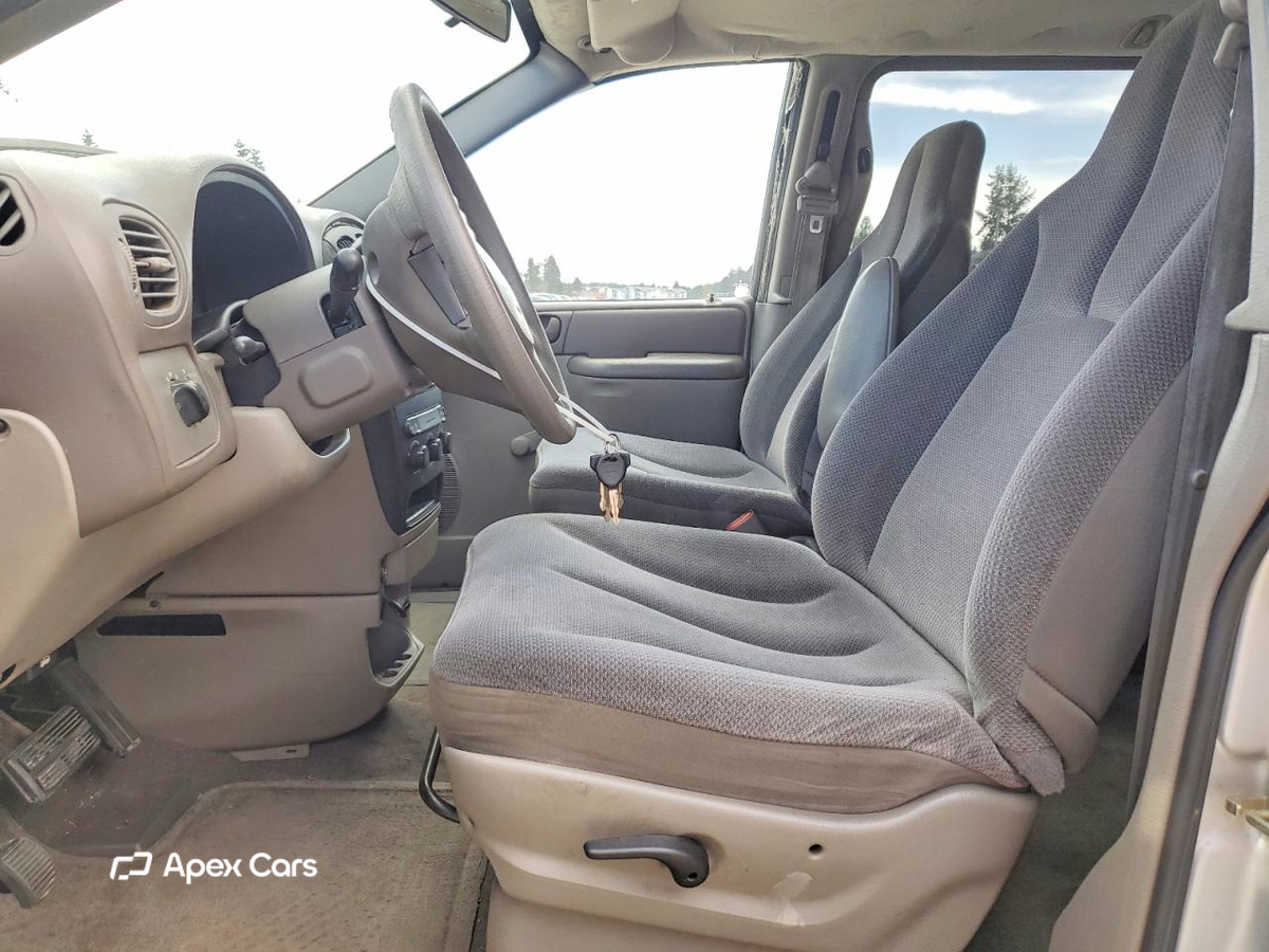 Dodge Caravan 2003