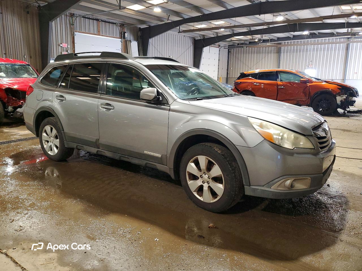 Subaru Outback 2011