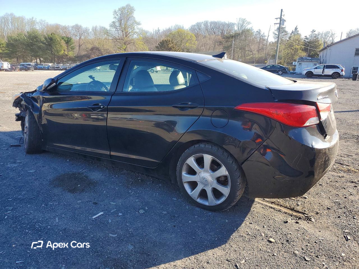 Hyundai Elantra 2012