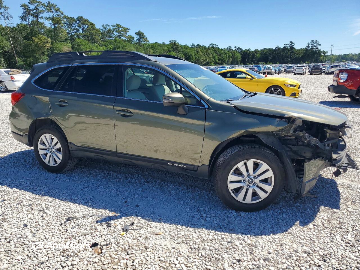 Subaru Outback 2015