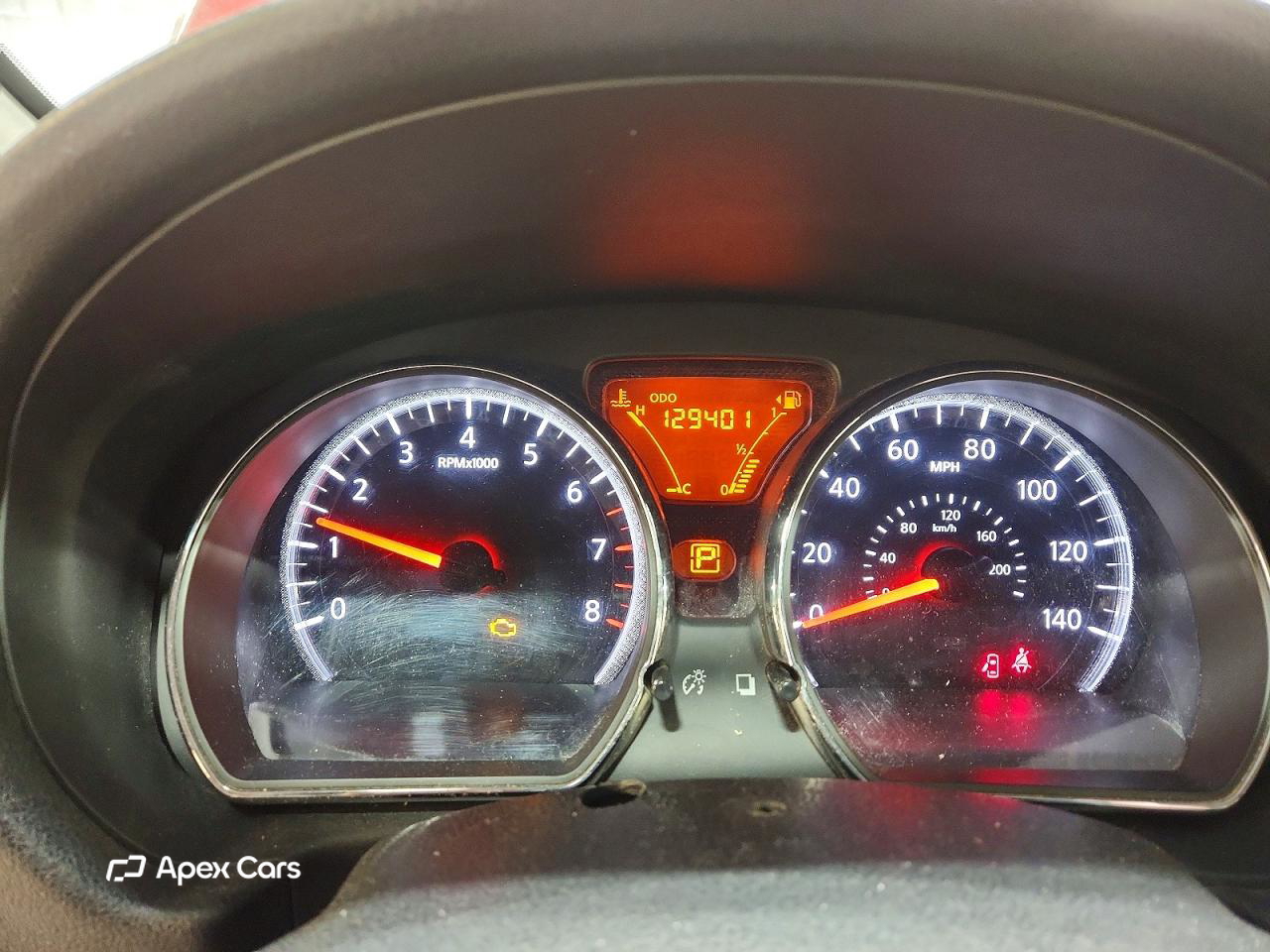Nissan Versa 2012