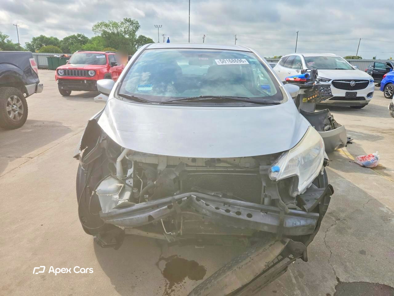 Nissan Versa 2015
