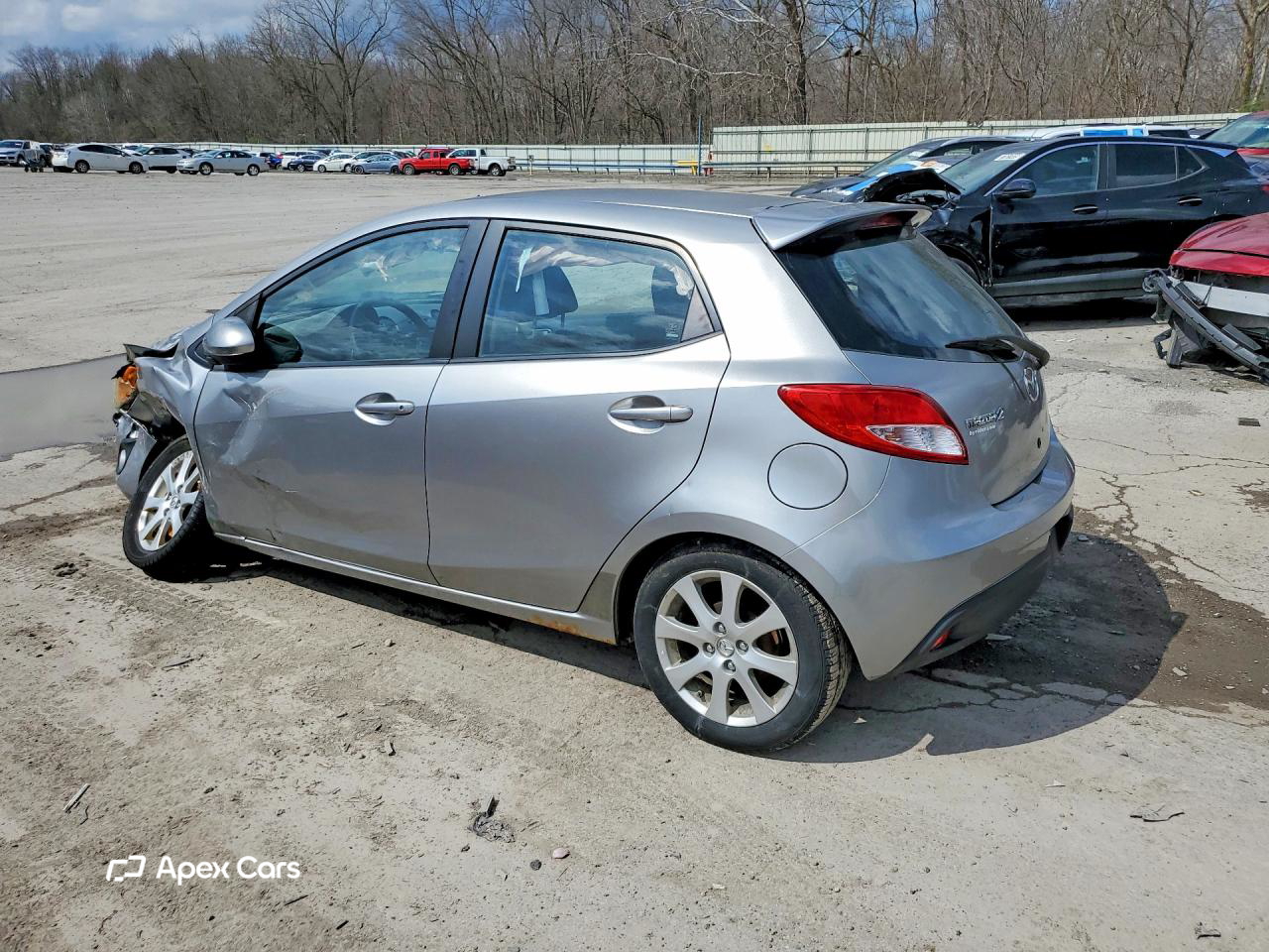 Mazda 2 2011
