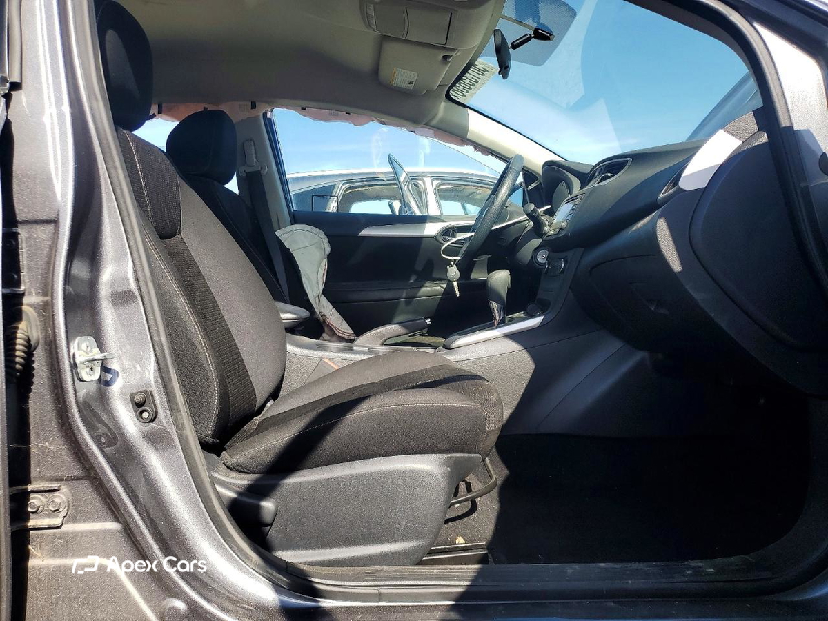 Nissan Sentra 2018