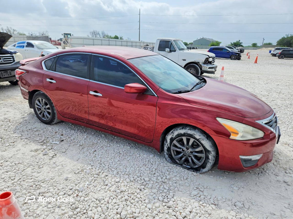 Nissan Altima 2015
