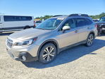 Subaru Outback 2018