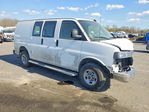 GMC Savana 2025