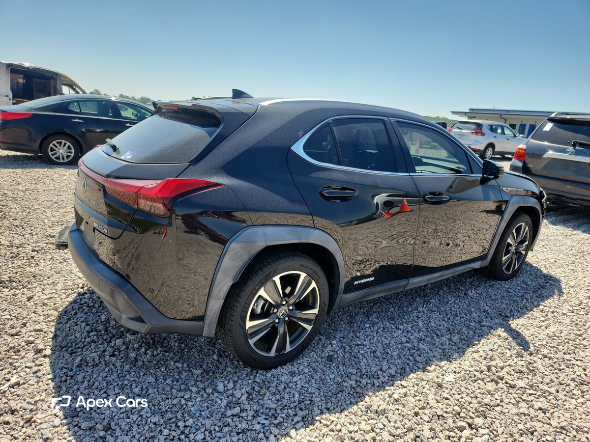 Lexus UX 2020
