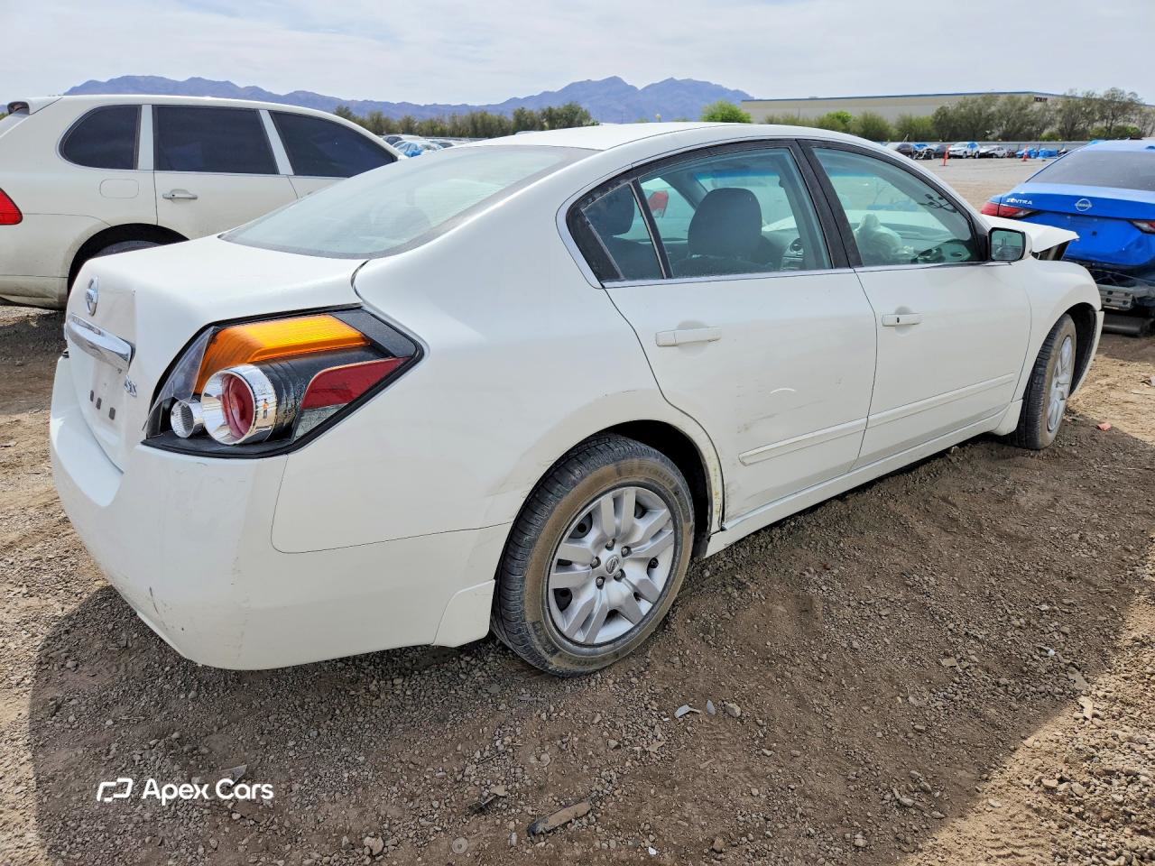 Nissan Altima 2012