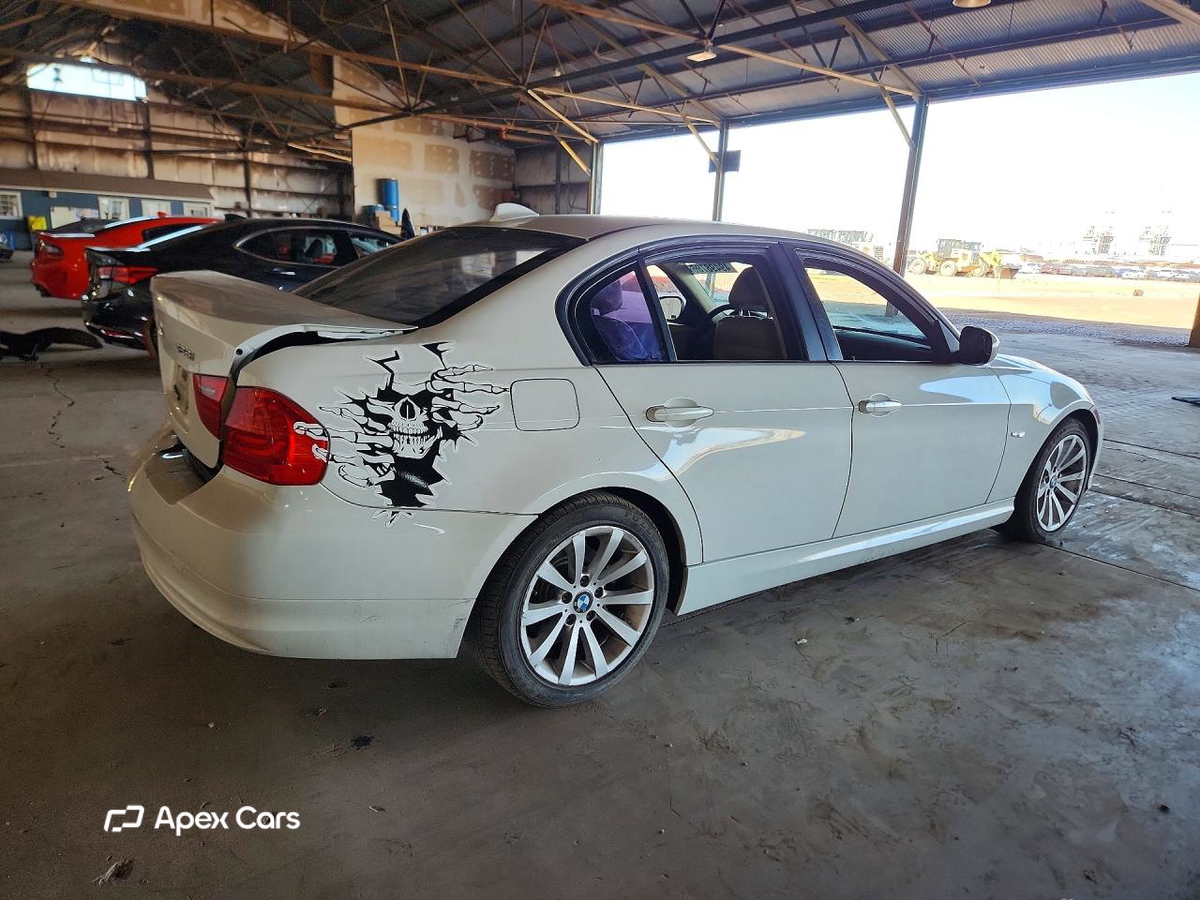 BMW Series 3 2011
