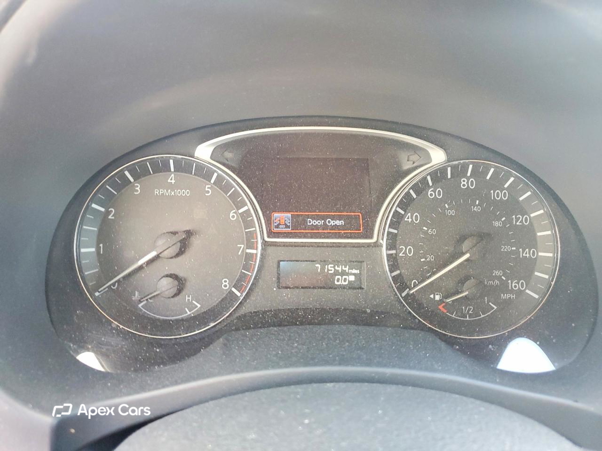 Nissan Altima 2015
