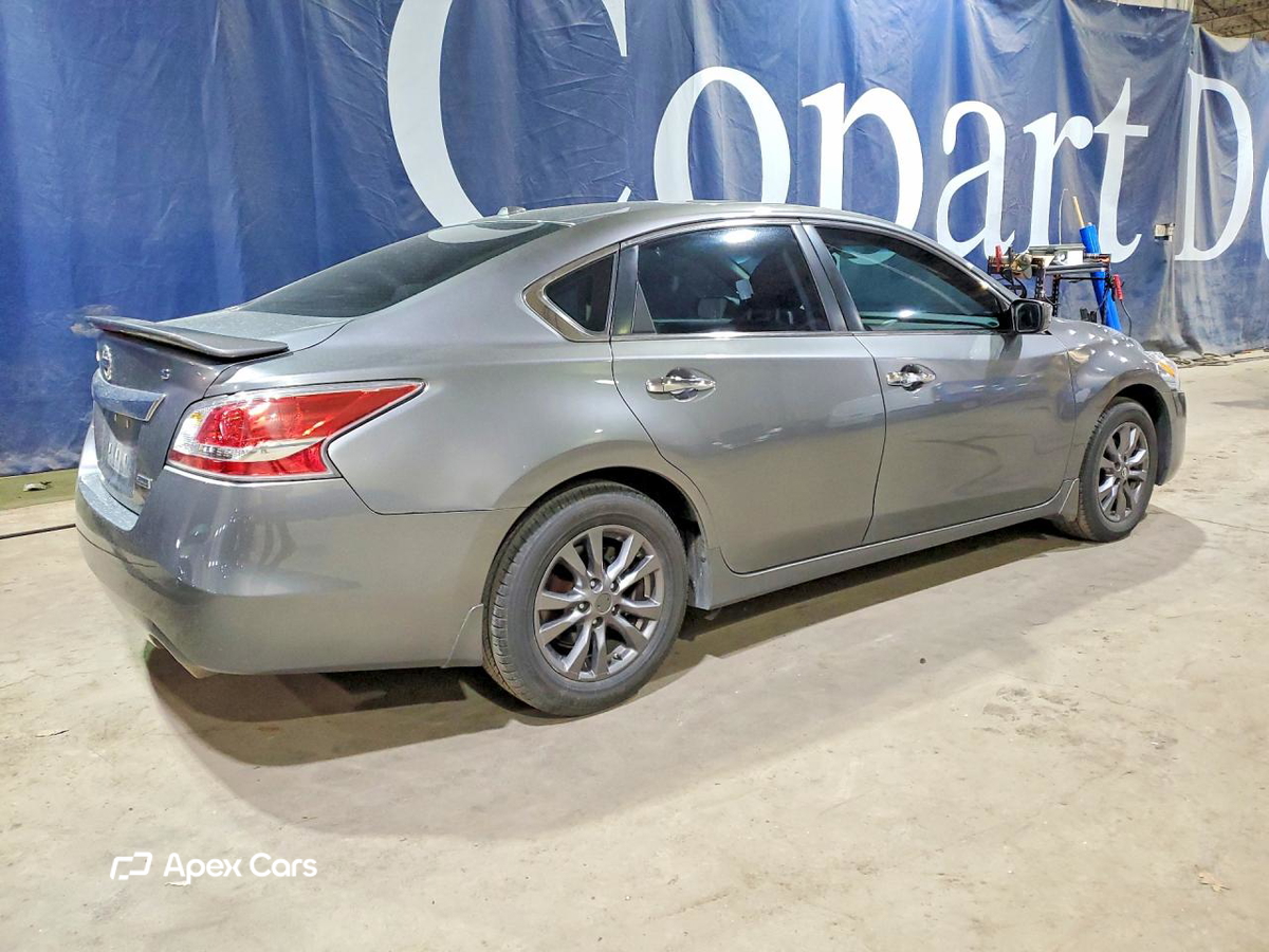 Nissan Altima 2015