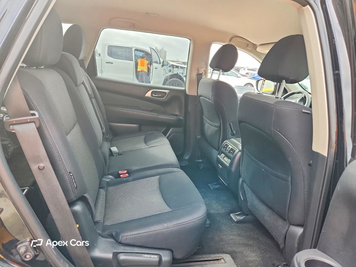 Nissan Pathfinder 2019