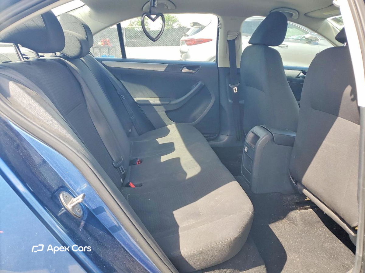Volkswagen Jetta 2015