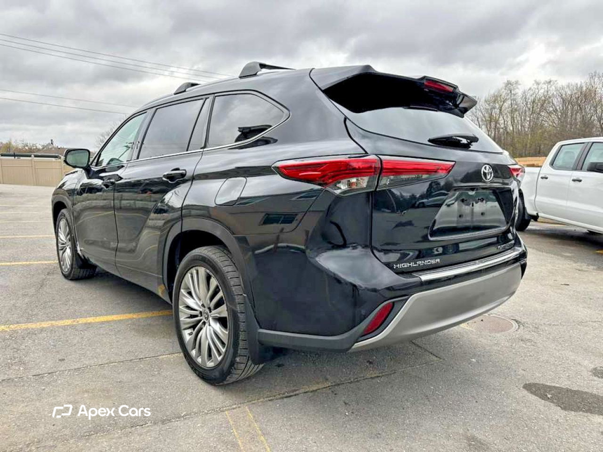 Toyota Highlander 2023