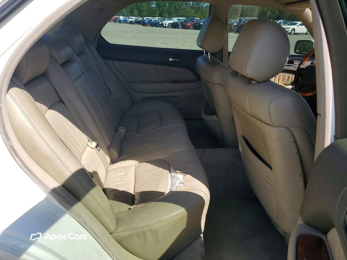 Lexus LS 1999