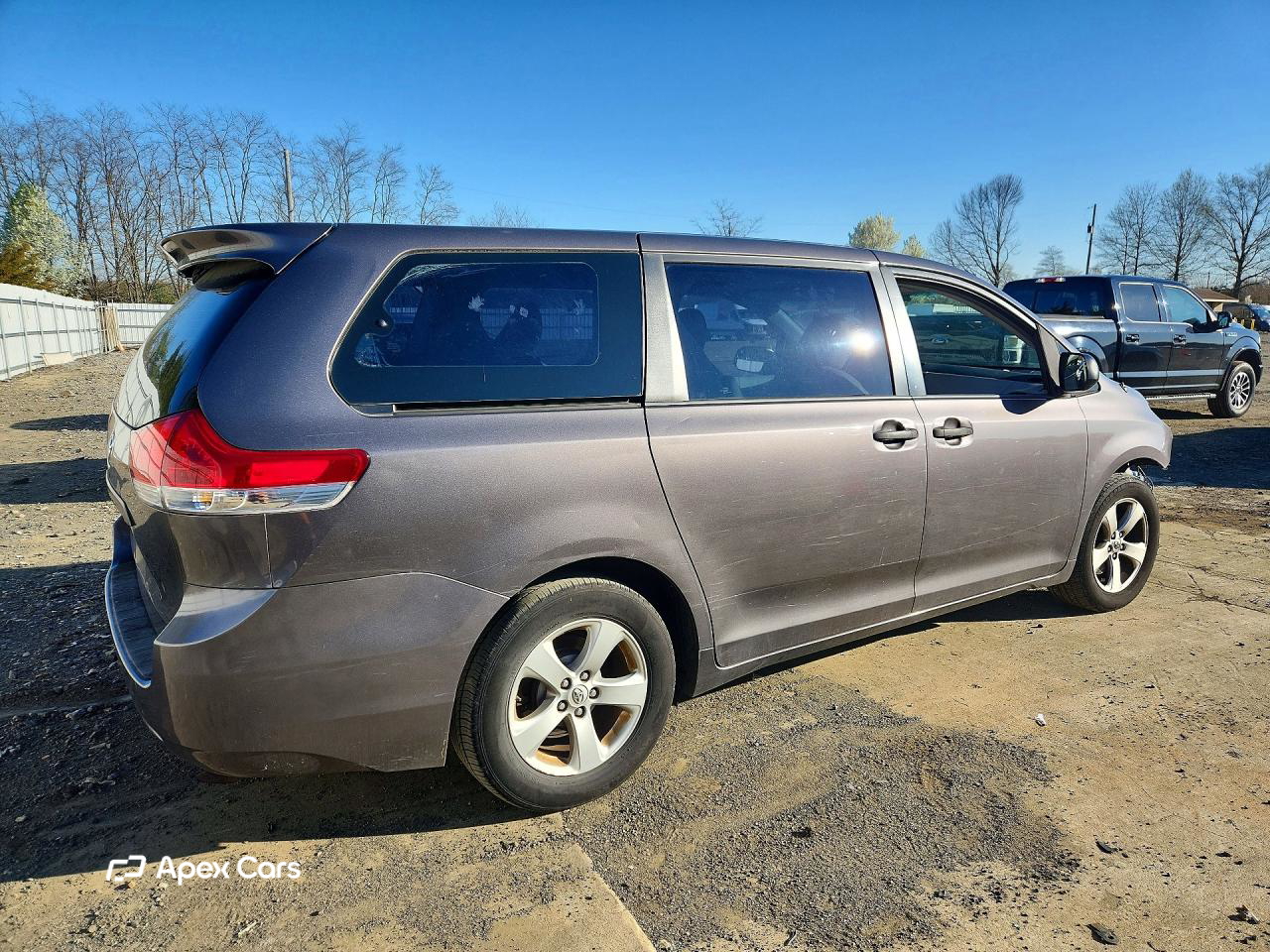 Toyota Sienna 2013