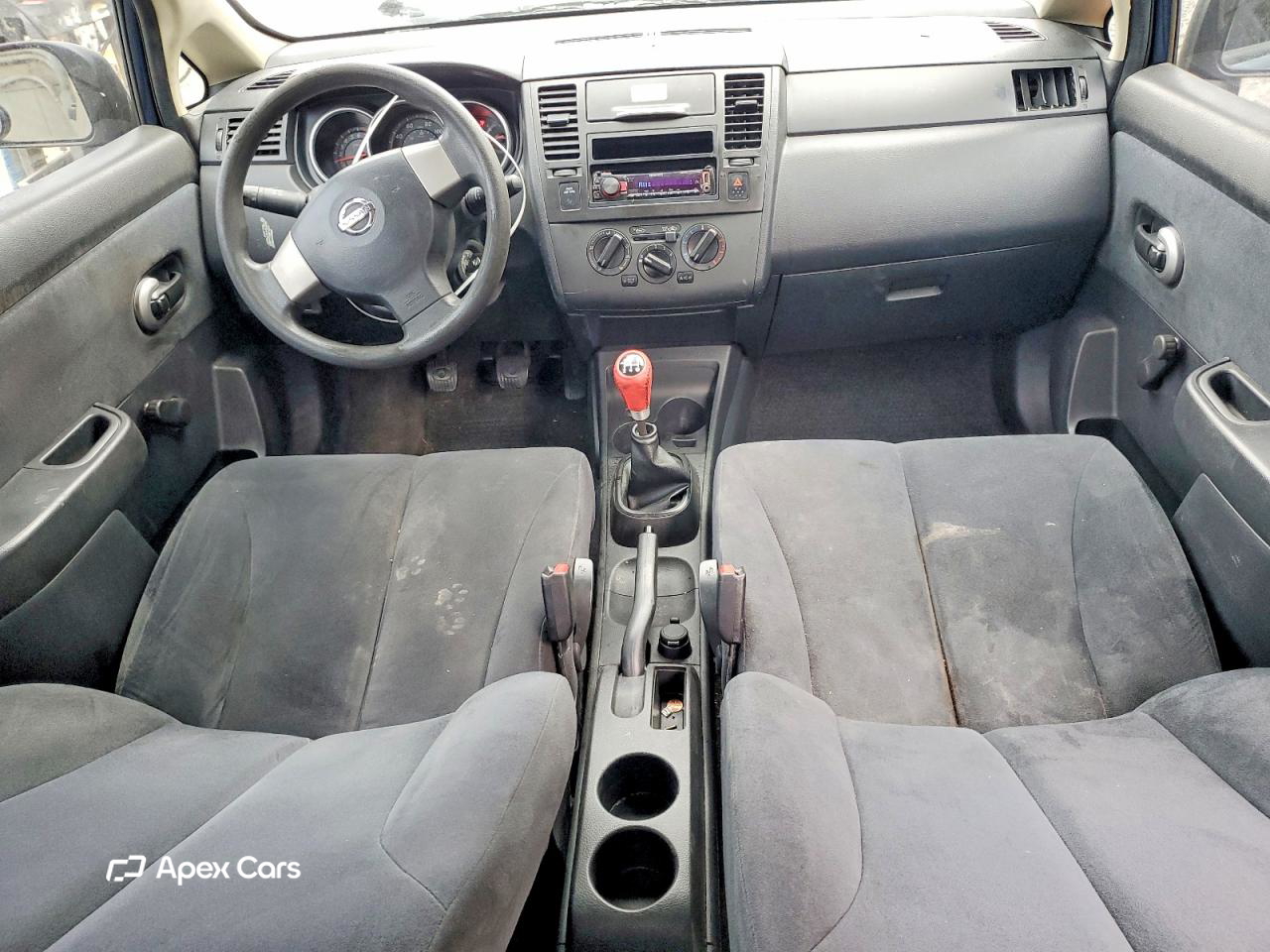 Nissan Versa 2011