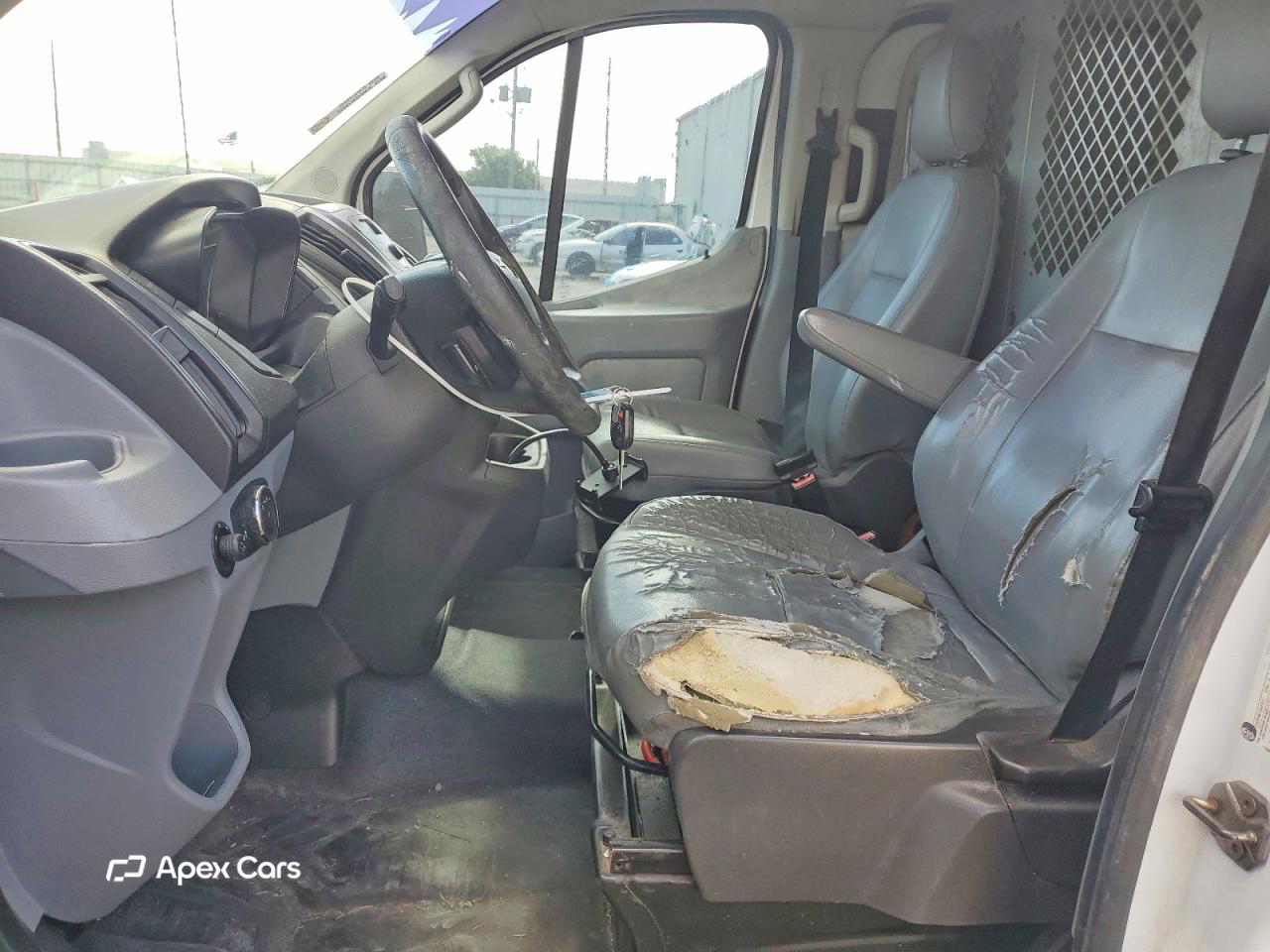 Ford Transit 2015