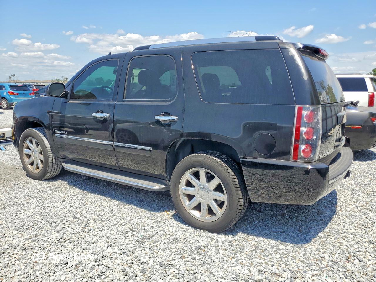 GMC Yukon 2010