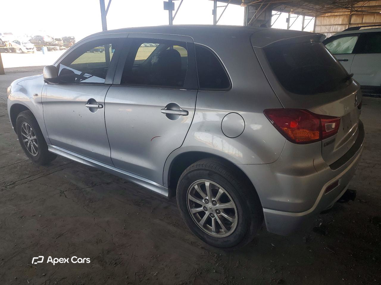Mitsubishi Outlander 2012